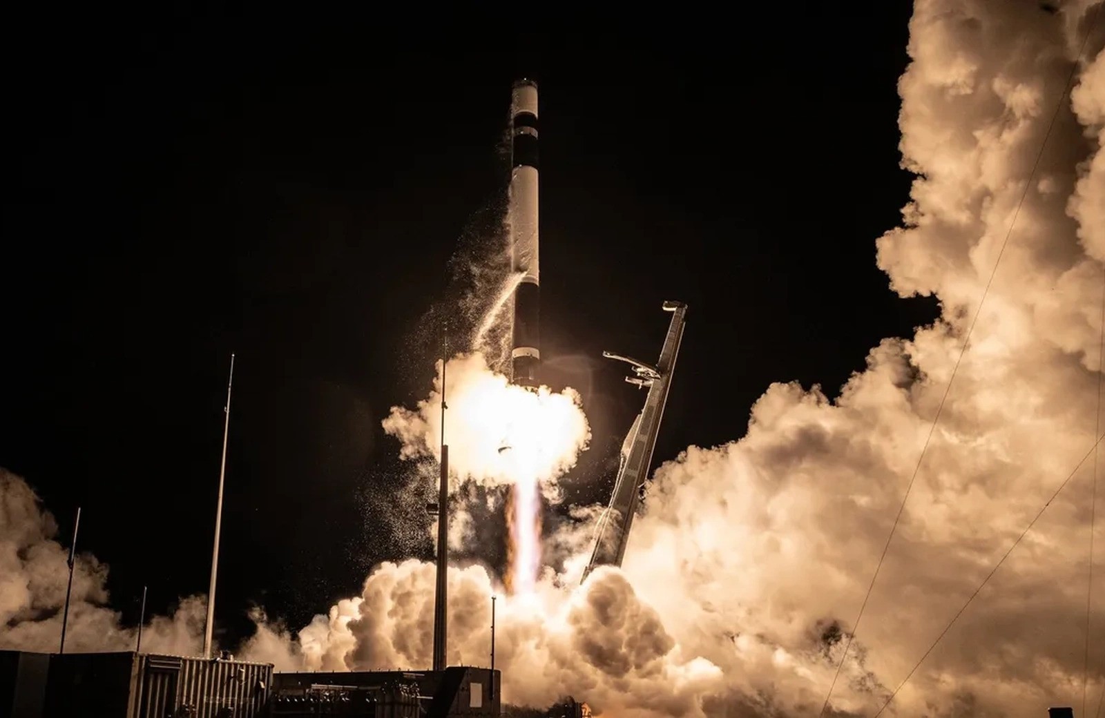 Rocket Lab створила дочірню компанію в Німеччині для розширення випуску супутників у Європі