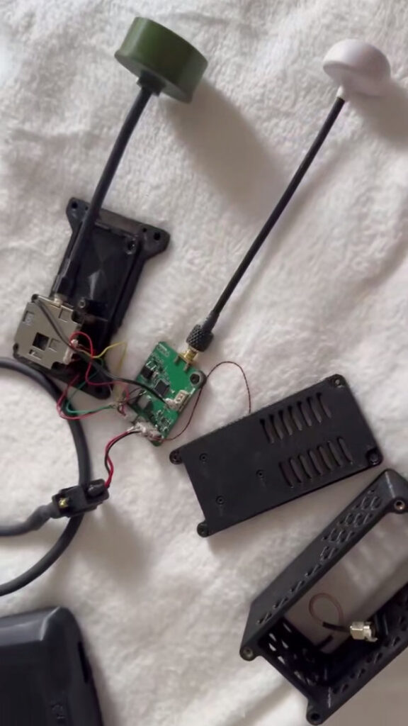 EW system found in the wreckage of a Geran-type drone. Frame from a video by Serhii Flash