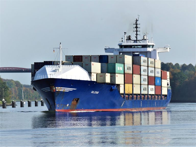 Контейнеровоз VELA NOVA