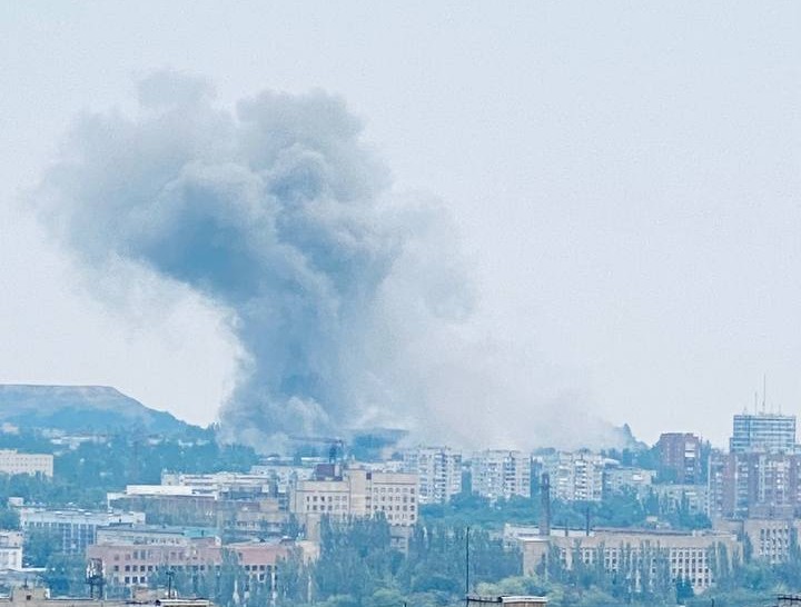 Сили оборони завдали масованого ракетного удару по двох об’єктах у Донецьку