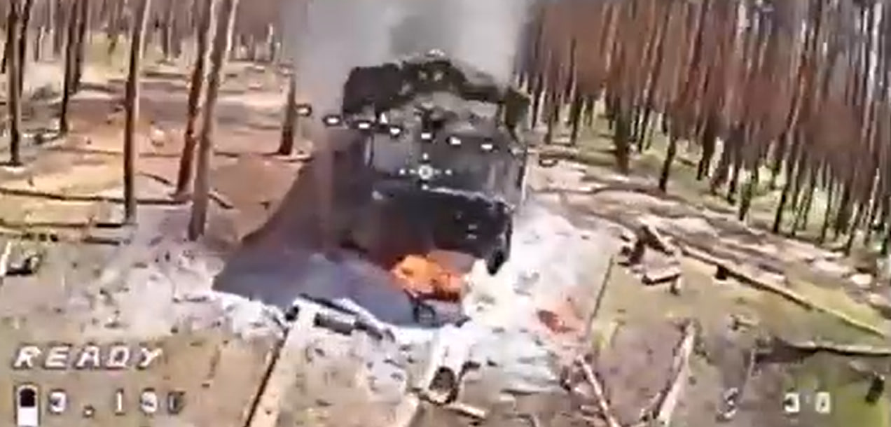Дрони 151 бригади знищили новітню російську САУ «Гиацинт-К»