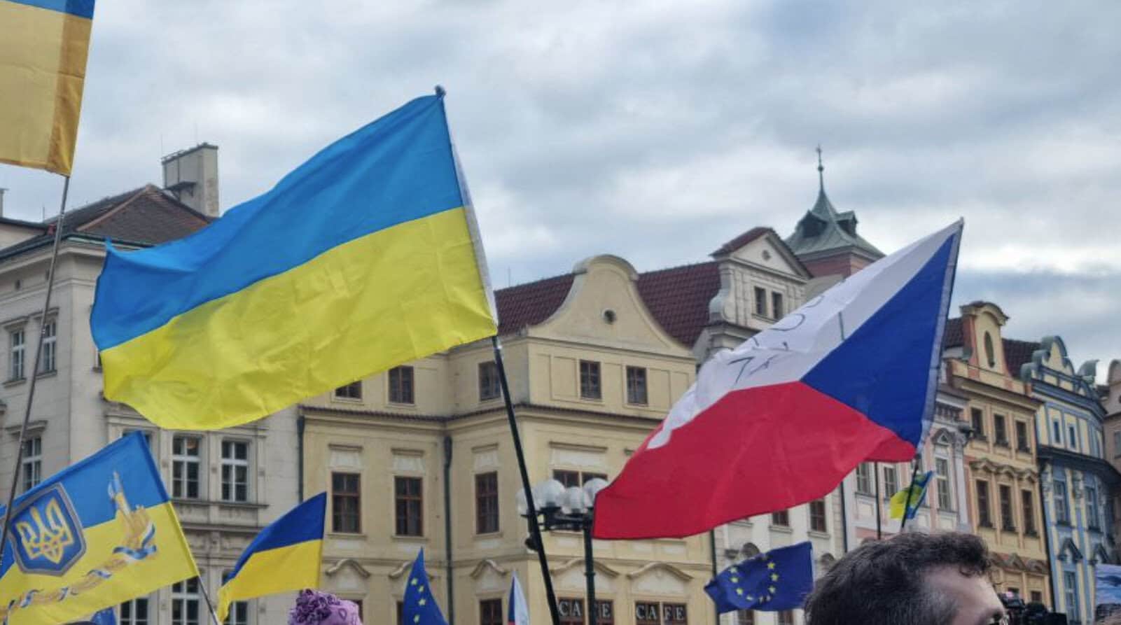 Чехія відмовила десяткам військовозобов’язаних українців у тимчасовому захисті