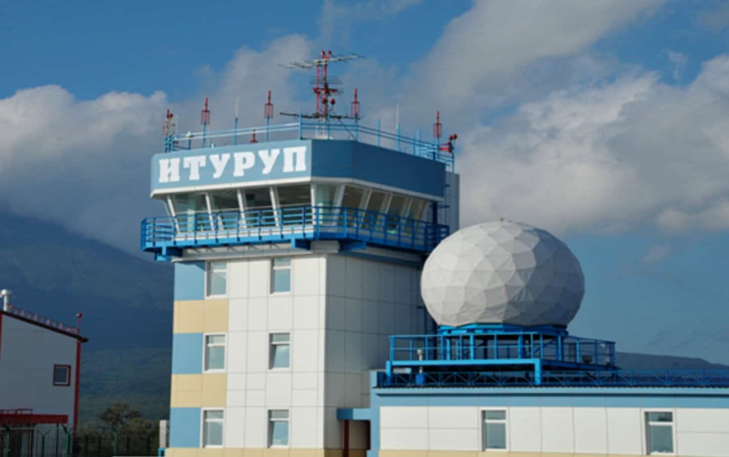 Японія обурилася через візит Путіна на острів Ітуруп, який вважає своєю територією