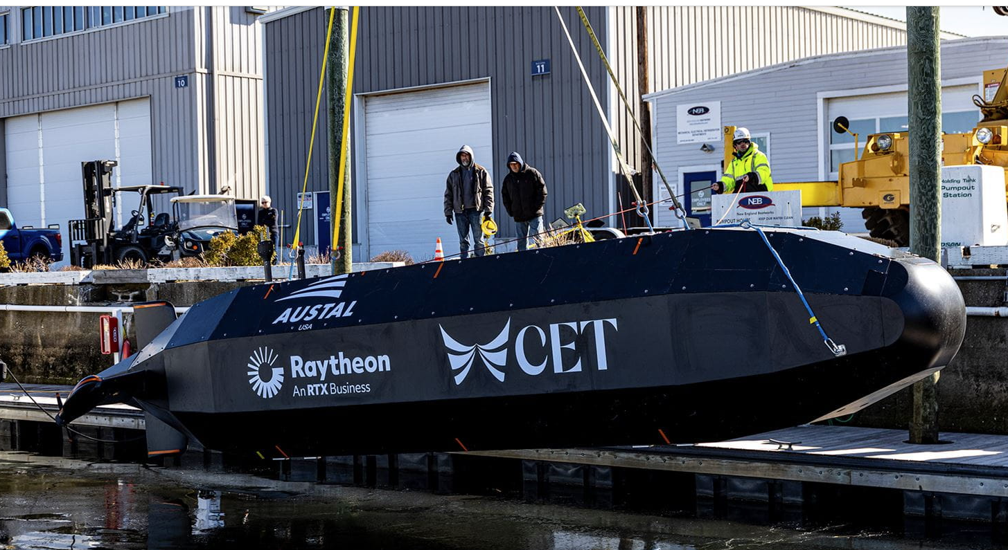 ВМС США випробували новий підводний дрон Hadalus довжиною 10 метрів