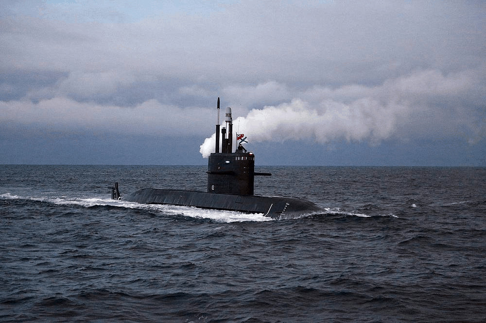 Russia Laid Keel for New Maloyaroslavets Submarine of Project 677 Lada