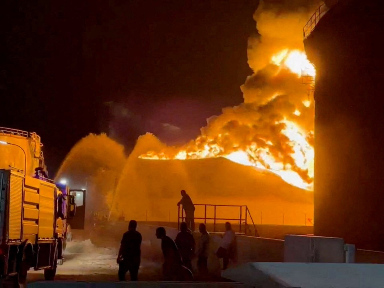 In Libya, Unidentified Drone Attacked Fuel Tank at Oil Refinery