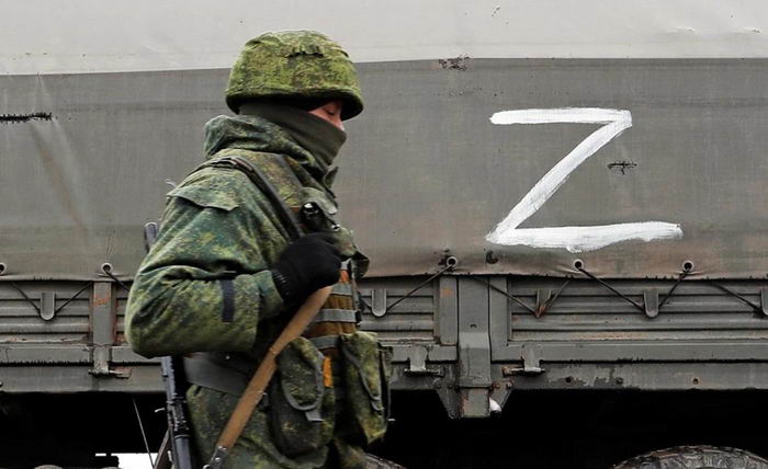 Russian Soldier Shoots Dead Fellow Servicemen and Civilians in Crimea