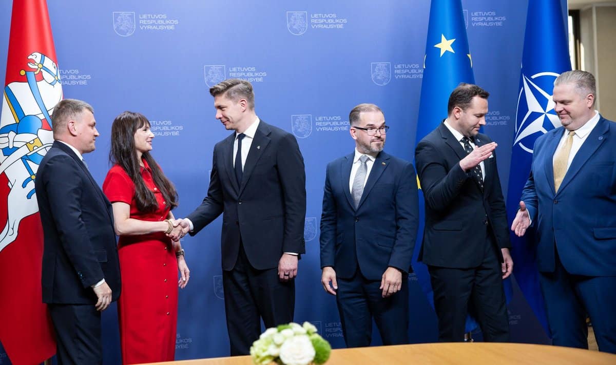 Церемонія підписання угоди про виробництво боєприпасів DEMZ у Литві
