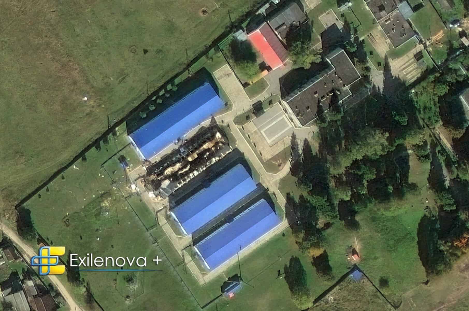 Building of Russian military unit 14370 (1032nd Separate Logistics Support Battalion) damaged in a strike on September 22, 2026, in Pochep, Bryansk region. Satellite image by Exilenova+
