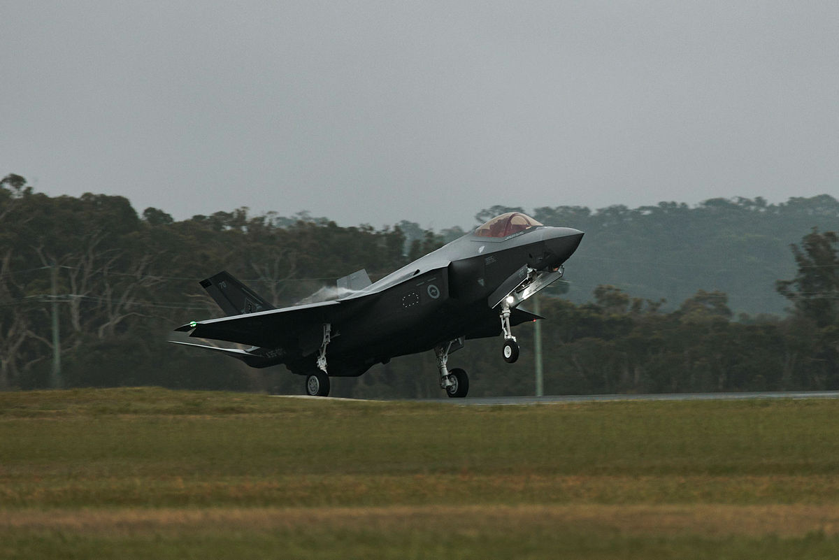 China Obtained F-35 Canopy and Weapons Bay Door — Bloomberg
