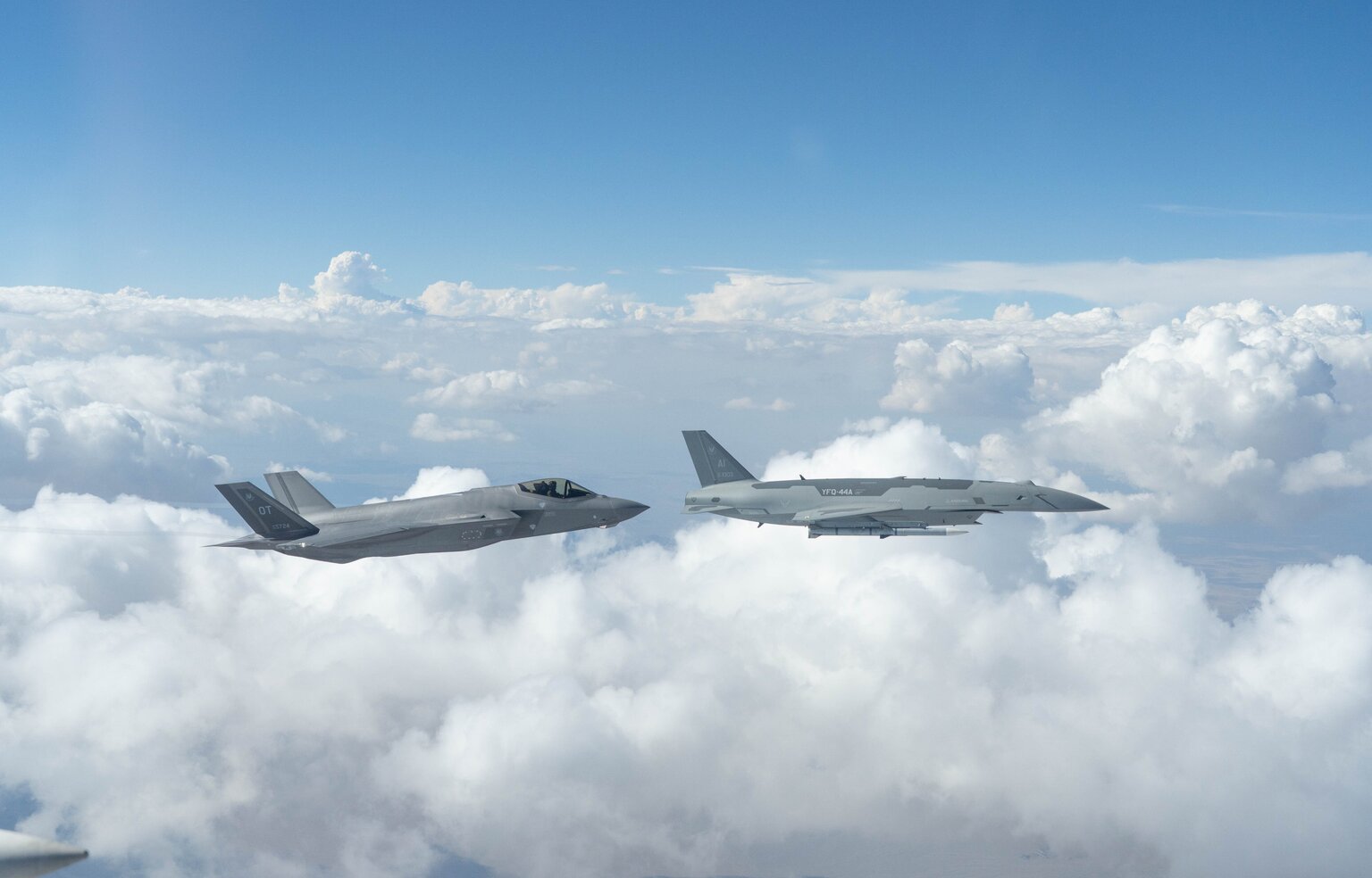 ПС США почали самостійно експлуатувати безпілотний винищувач FQ-44A Fury