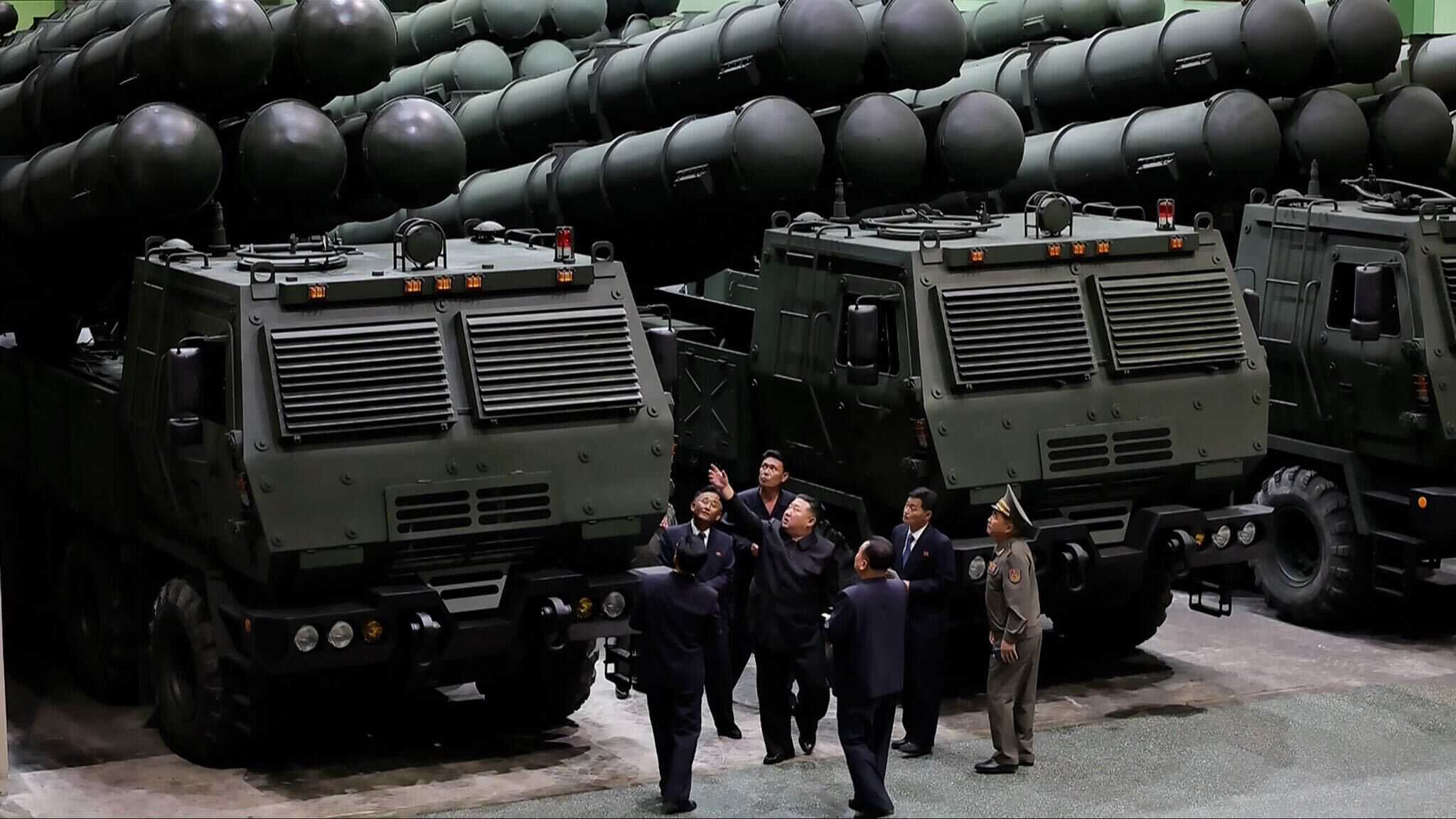Кім Чен Ин під час відвідування підприємств оборонної промисловості КНДР. Вересень 2026 року. Фото: KCNA