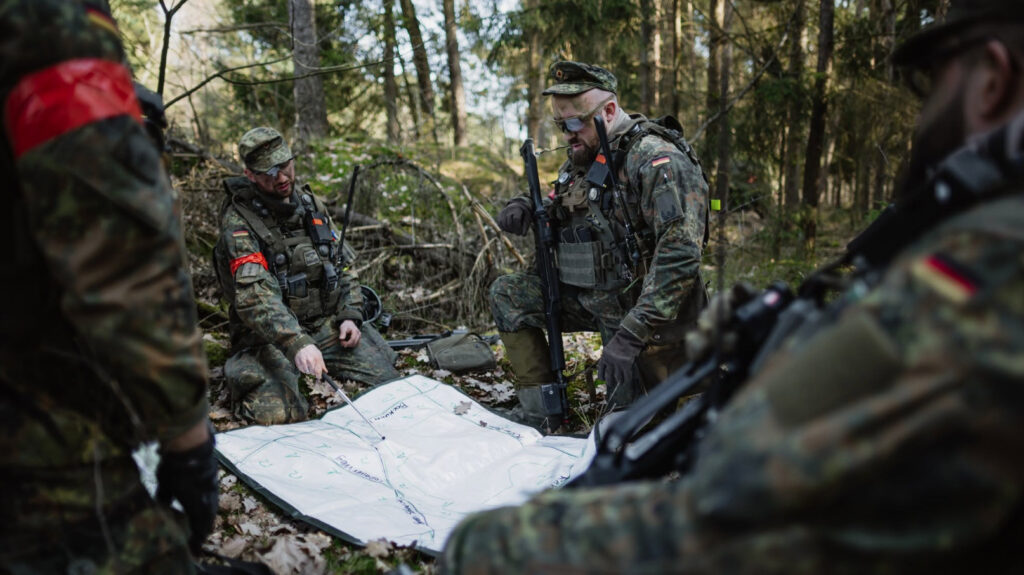 German military personnel plan operations during military exercises. Photo credits: German Ministry of Defense
