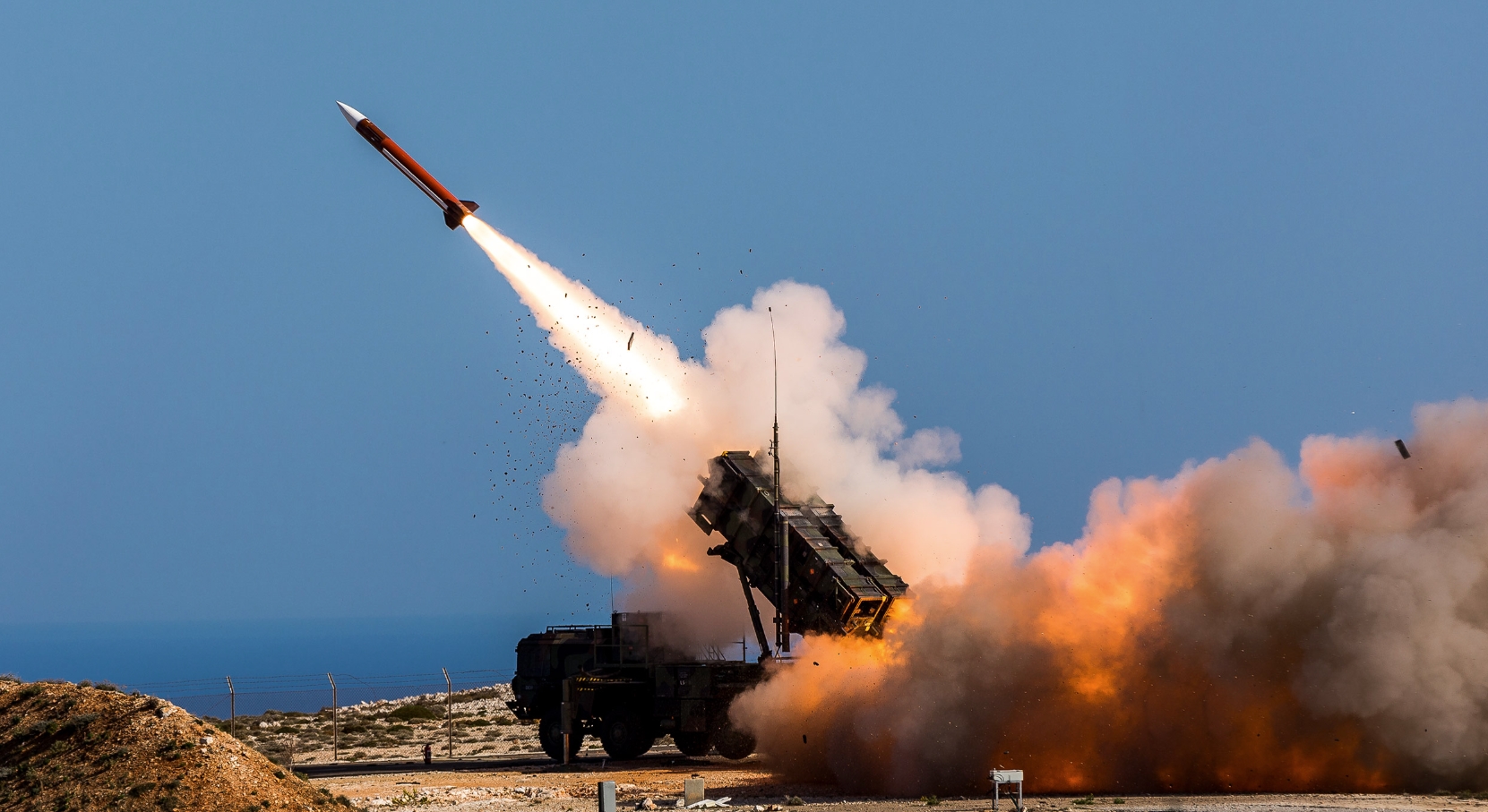 U.S. Considers Transferring 10 Patriot Missiles to Ukraine via Germany