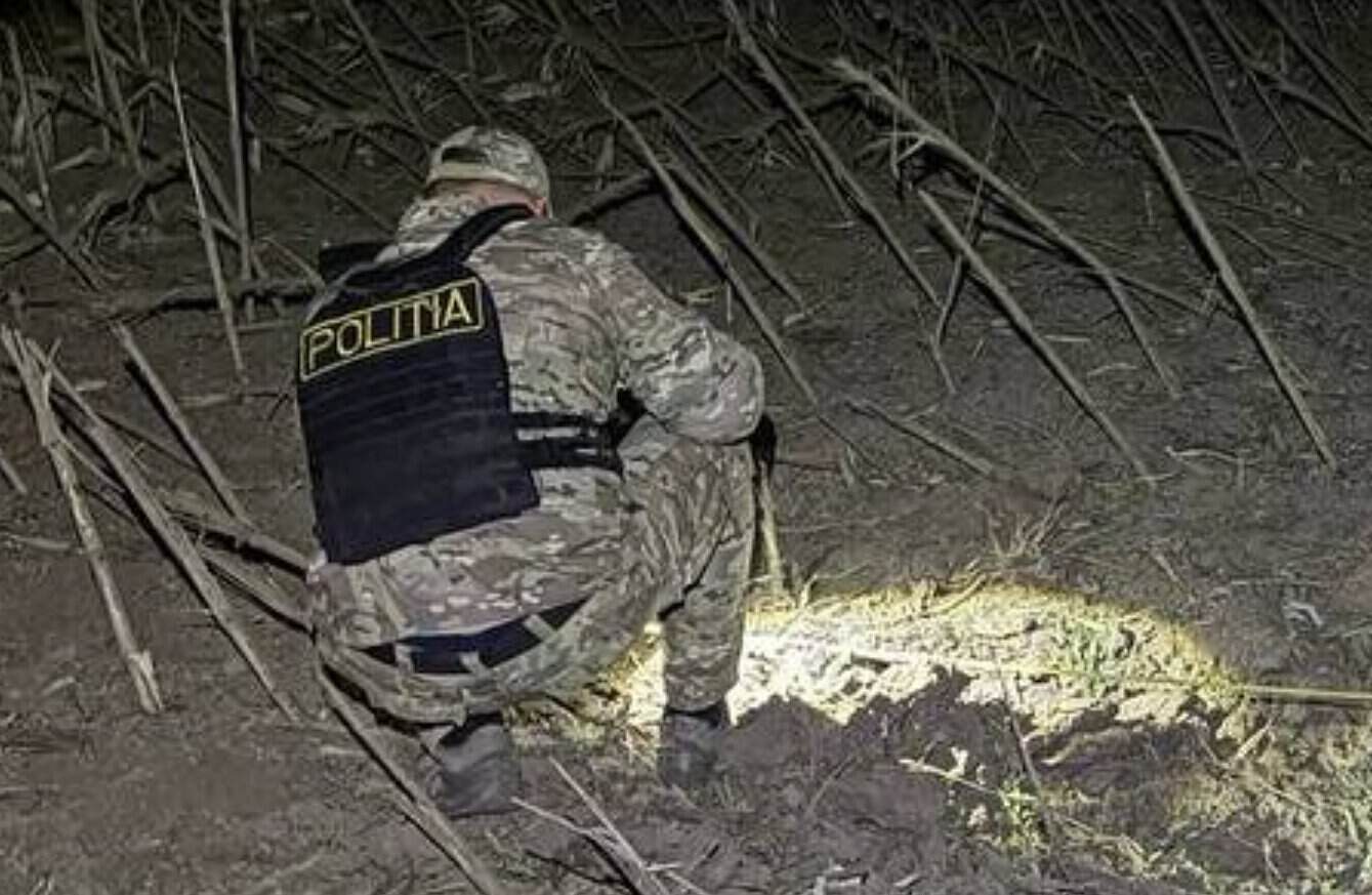 У Румунії поблизу села Гропені знайшли уламки невідомого дрона