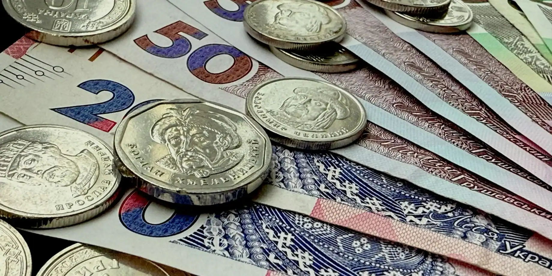 Government Introduces Spending Restraint, Redirects UAH 70 Billion to Defense