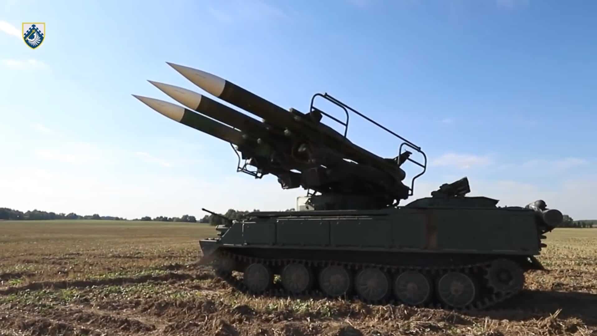 Пускова установка комплексу "Куб" у спарці з ЗРК "Бук". 2026 рік. Кадр з відео: український 156-й зенітний ракетний полк імені Максима Кривоноса