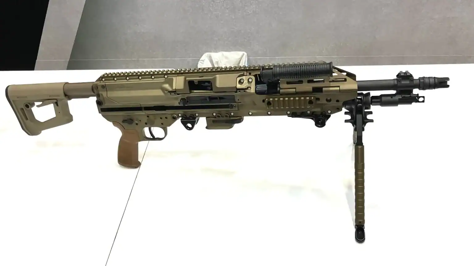 Sig Sauer оновила кулемет М250 — він став коротшим і легшим