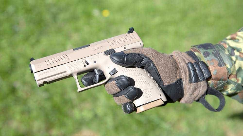 Bundeswehr to Begin Rearmament With New P13 Pistols