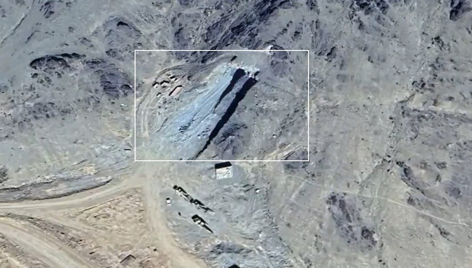 Following Attacks by Pakistan, Taliban Built Tunnels Near Kandahar