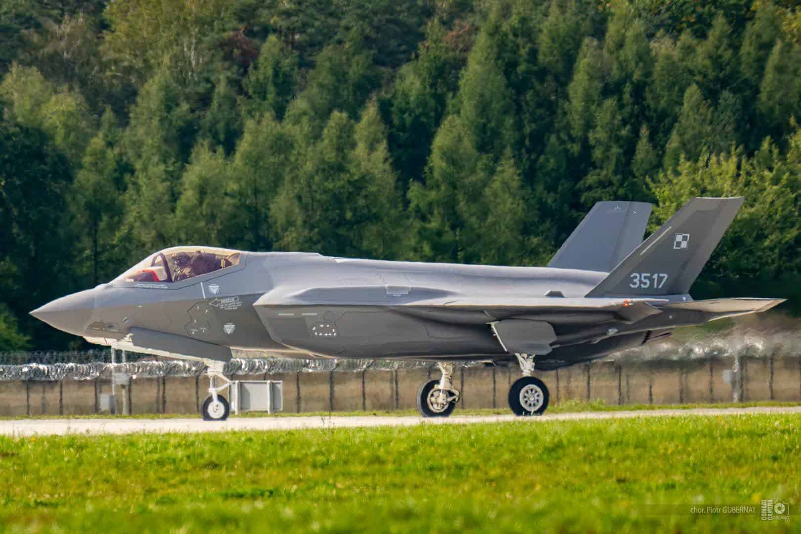 Poland Received Its First F-35 Fighter Jet Assembled in Italy