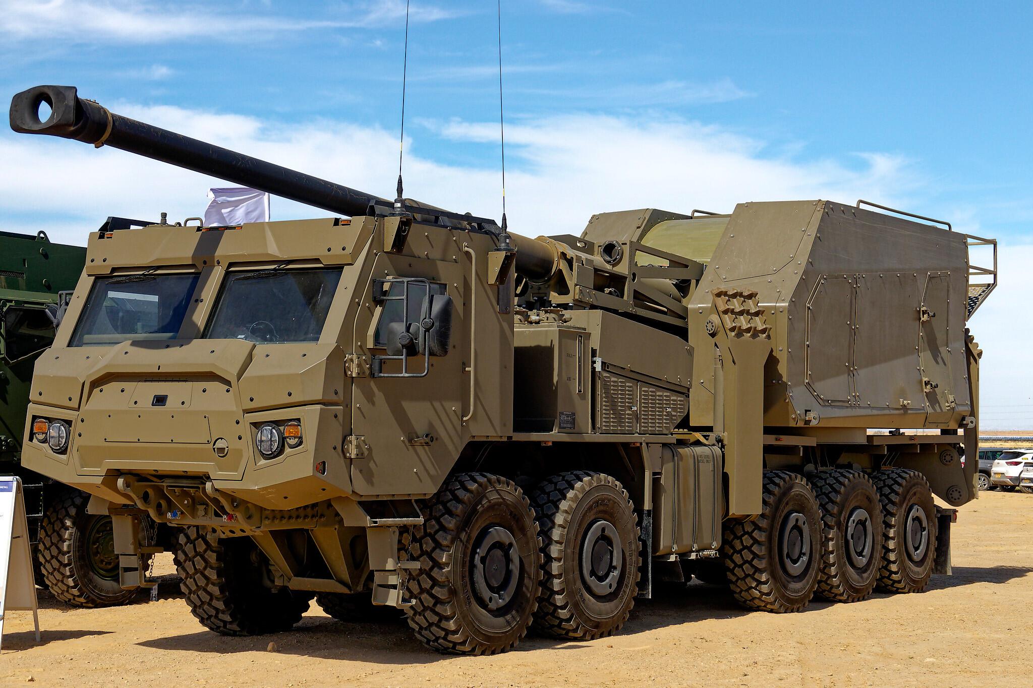 Singapore Acquires Israel’s Latest SIGMA Self-Propelled Howitzers