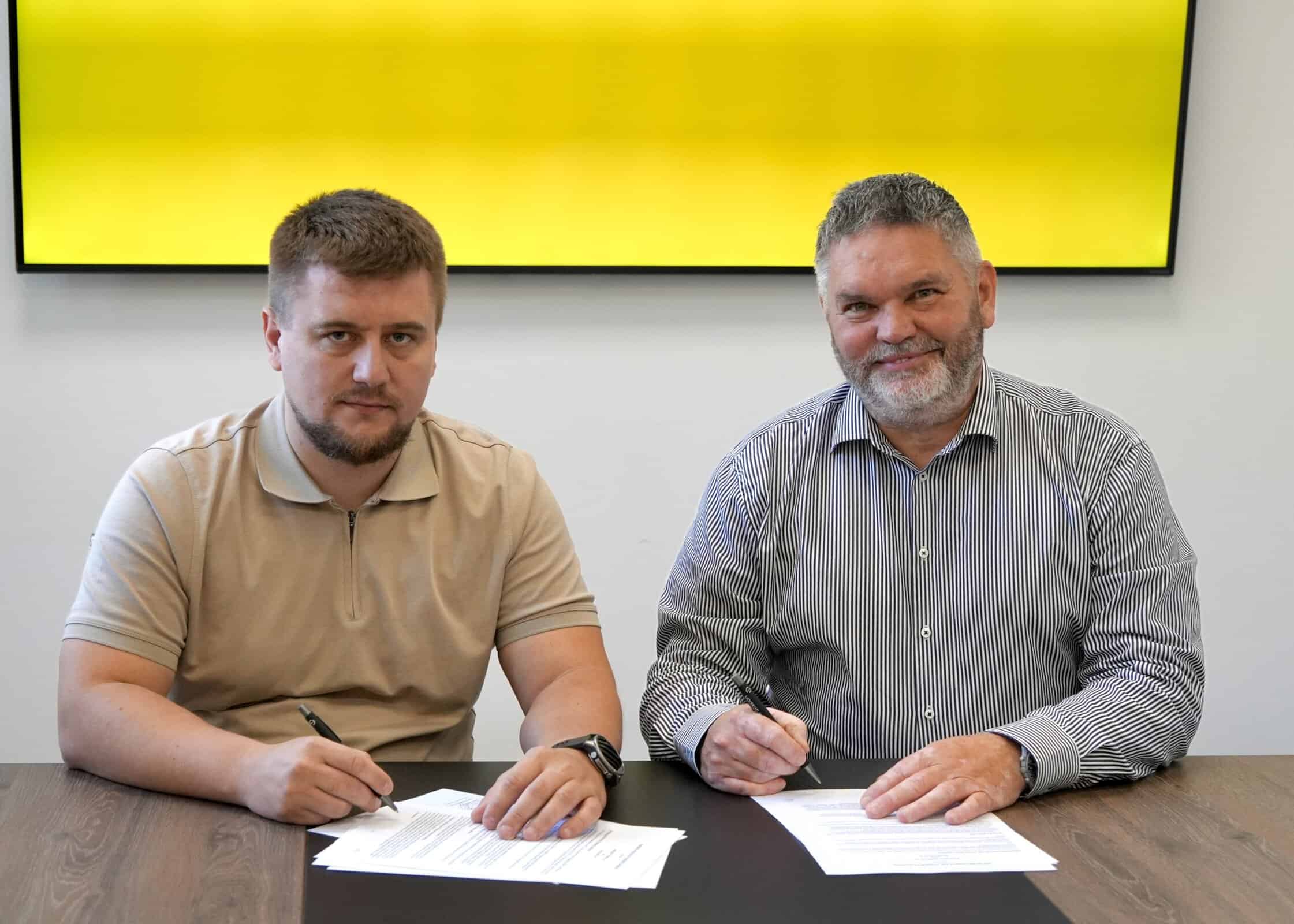 CEO DevDroid Юрій Поріцький та генеральний директор Inission Norge AS Ерік Драгсет