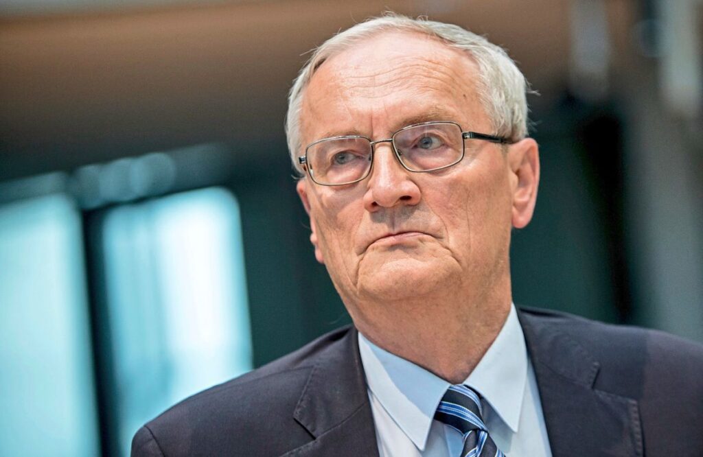 Колишній глава BND Август Ханнінг, якого 6 жовтня 2026 року затримали в Німеччині. Фото: EPA/MICHAEL KAPPELER